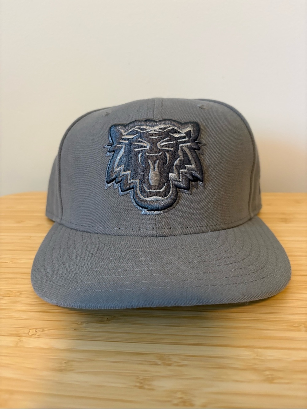 Hamilton Tigercats Fitted Hat in Gray